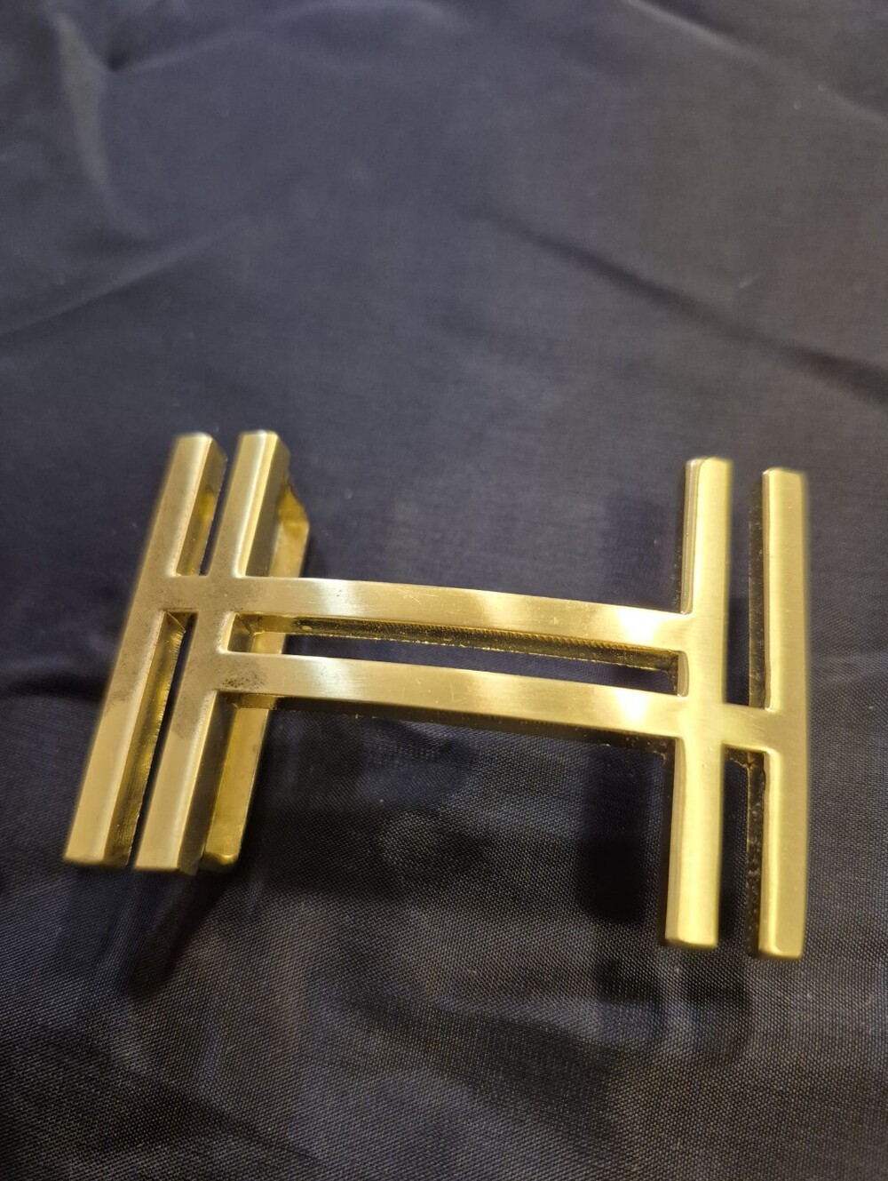 Brass belt buckle